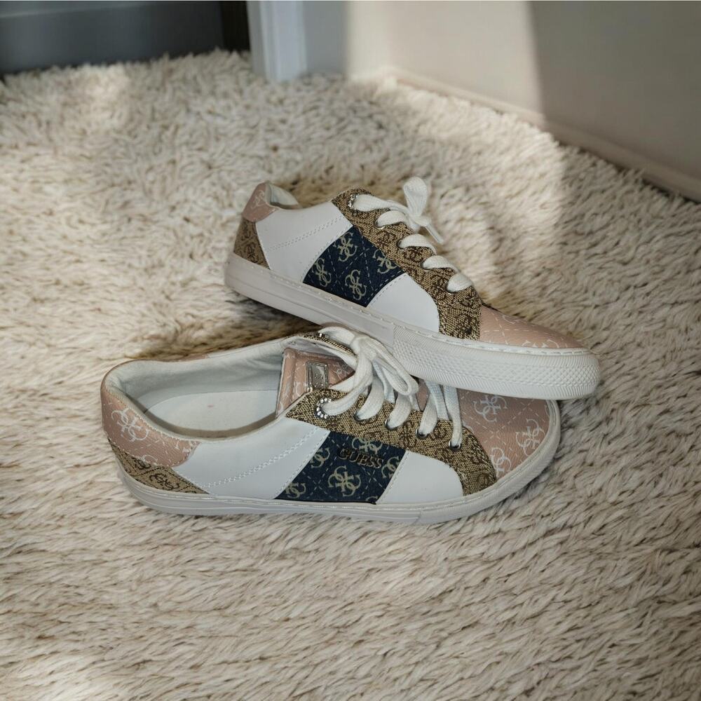 Guess Loven3 White Pink Gold Glitter Heart Sneakers GWLOVEN3 Womens 10
